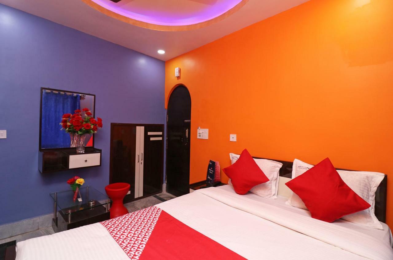 Oyo 23364 Kolkata Hcn Guest House المظهر الخارجي الصورة